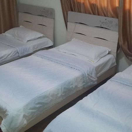 Qingdao Tianmanyi Hotel Esterno foto